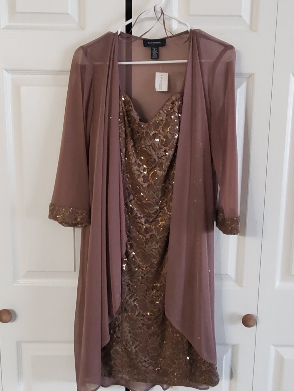 R & M RICHARDS DRESS BARN NWT SZ 8 2 PIECE SET. SEQUINS LACE. SHEATH DRESS Party